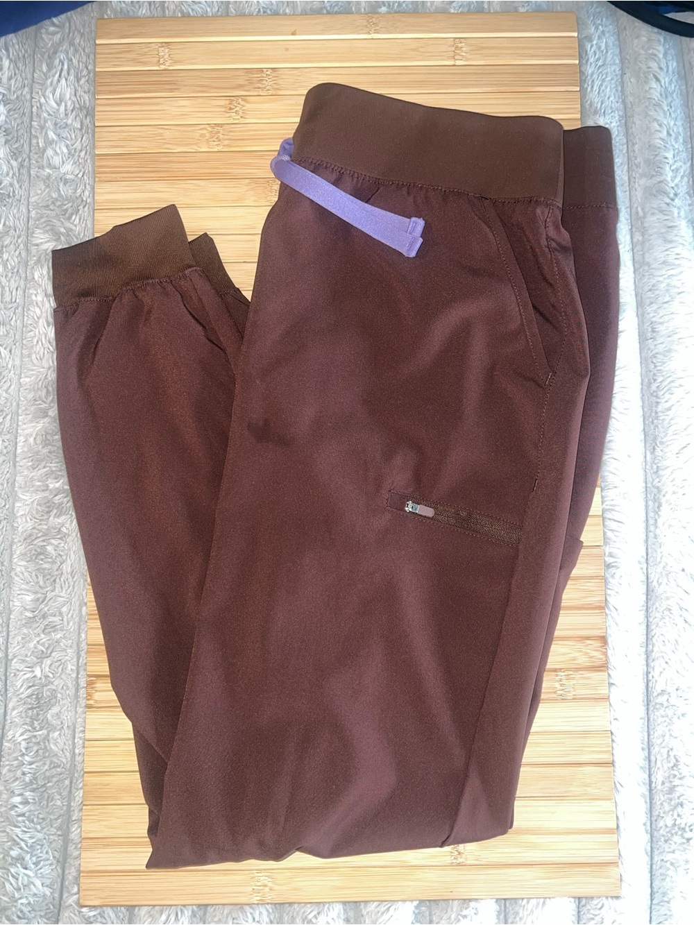 Uniform Advantage scrubs